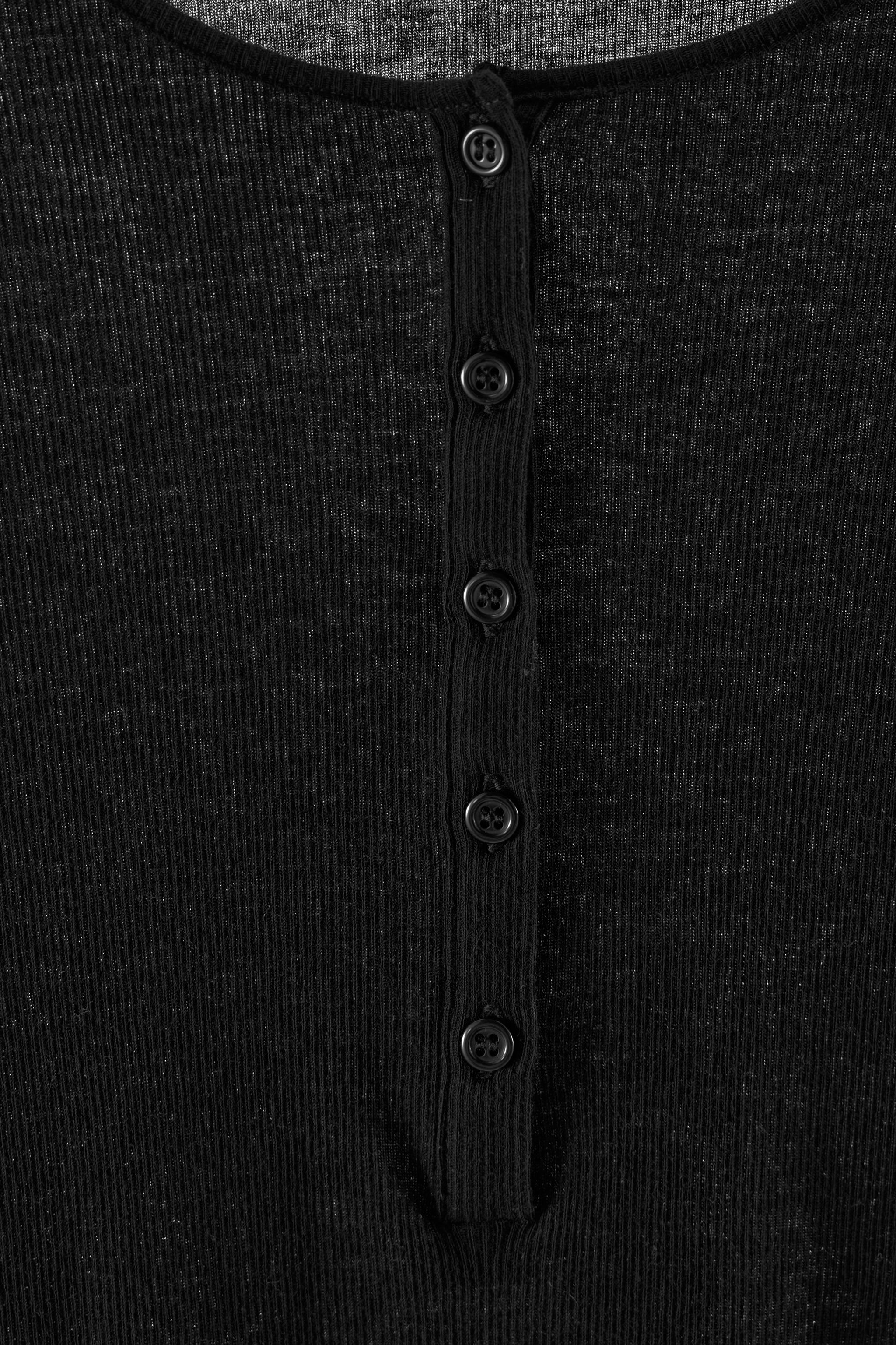 100% COTTON BUTTON-UP T-SHIRT